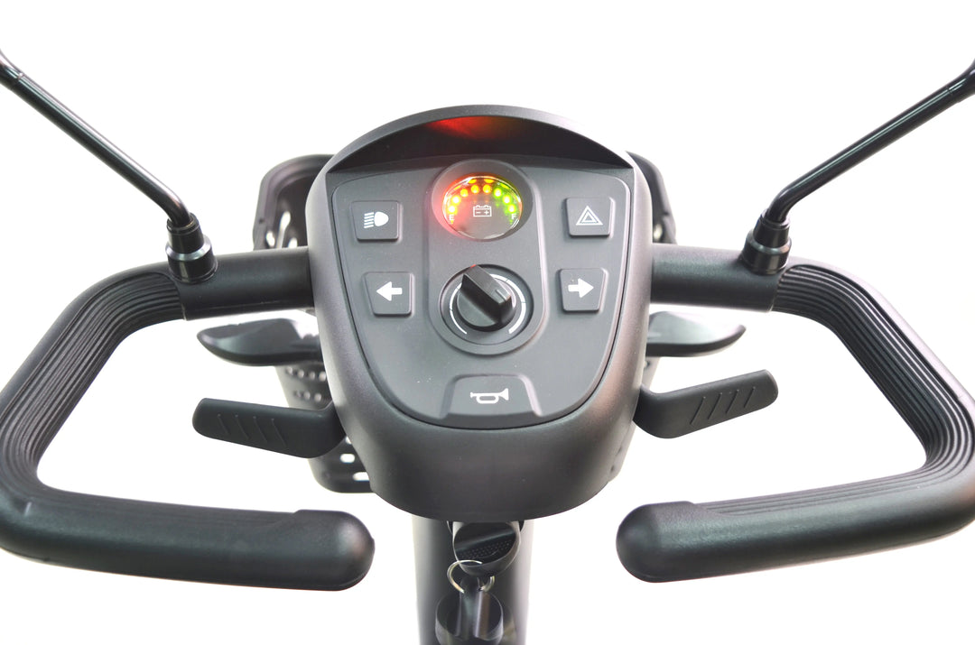 Aktiv Deutschland Elektromobil Capri in Silber Aktiv Deutschland