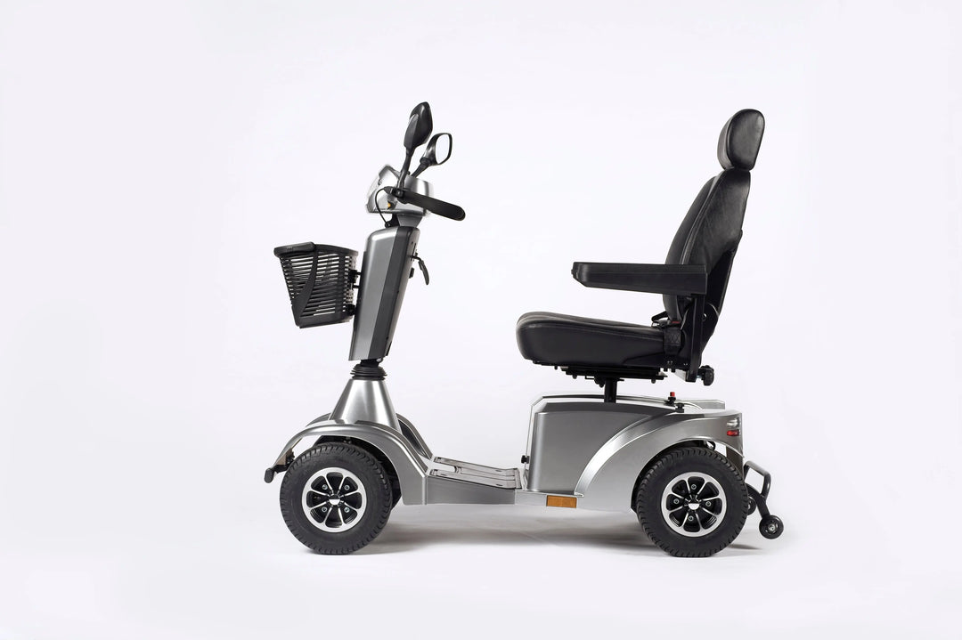 Elektromobil Sterling Rona in Silber Aktiv Deutschland