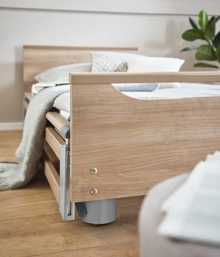 Burmeier Pflegebett Regia Easy Switch mit Stoff-/Kunstlederbezug Burmeier