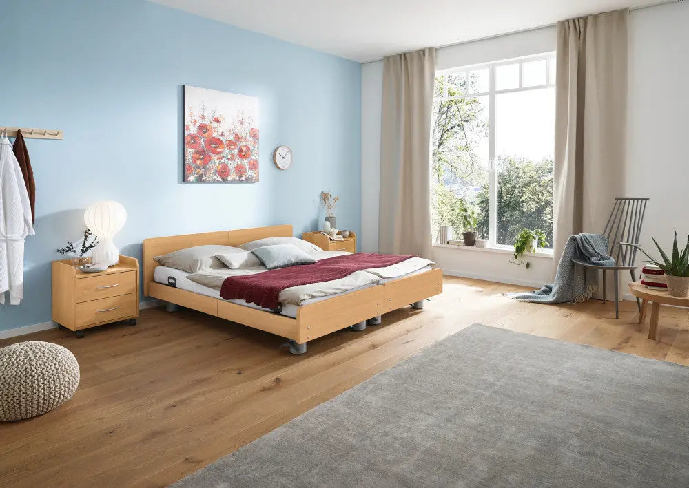 Burmeier Regia Pflegedoppelbett mit Holzdekor Burmeier